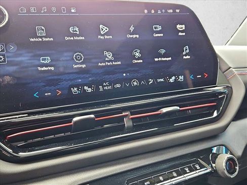 New 2025 Chevrolet Silverado EV RST image 12