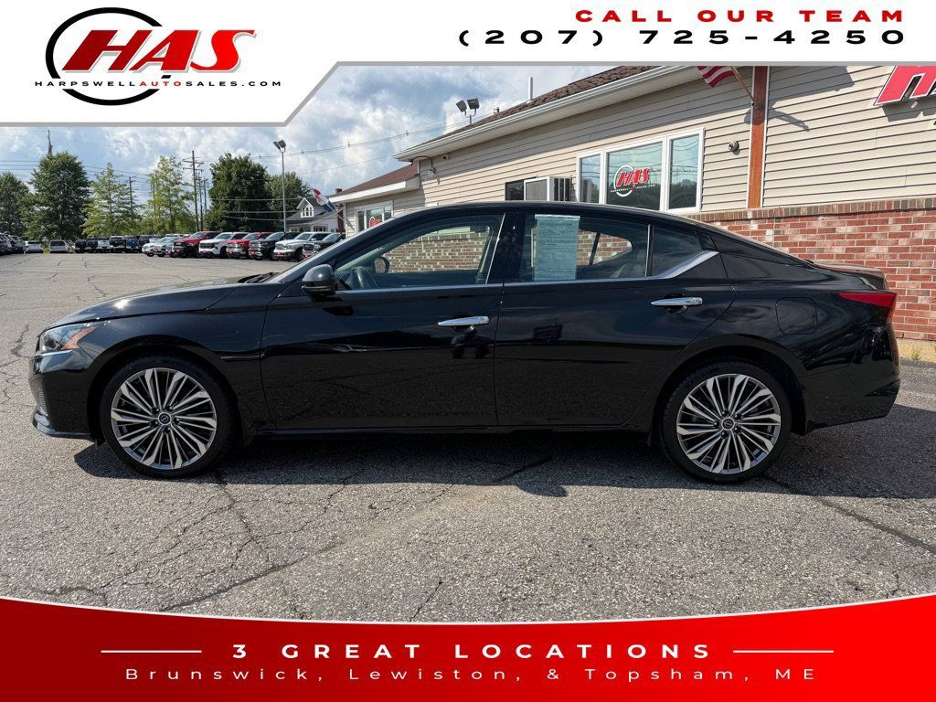 Used 2023 Nissan Altima 2.5 SL AWD/4WD image 3