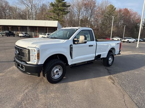 Used 2025 Ford F250 XL w/ XL Off-Road Package image 7