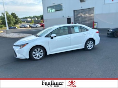 Certified 2024 Toyota Corolla LE FWD image 15