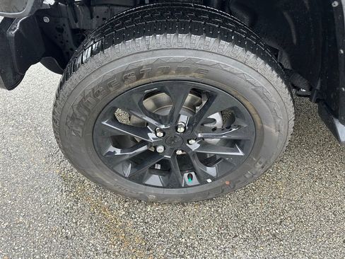 Used 2022 Jeep Gladiator Overland image 8