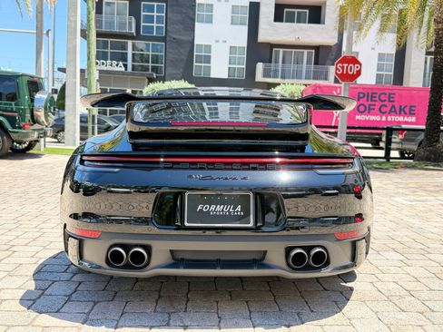 Used 2021 Porsche 911 Carrera 4 AWD/4WD image 14
