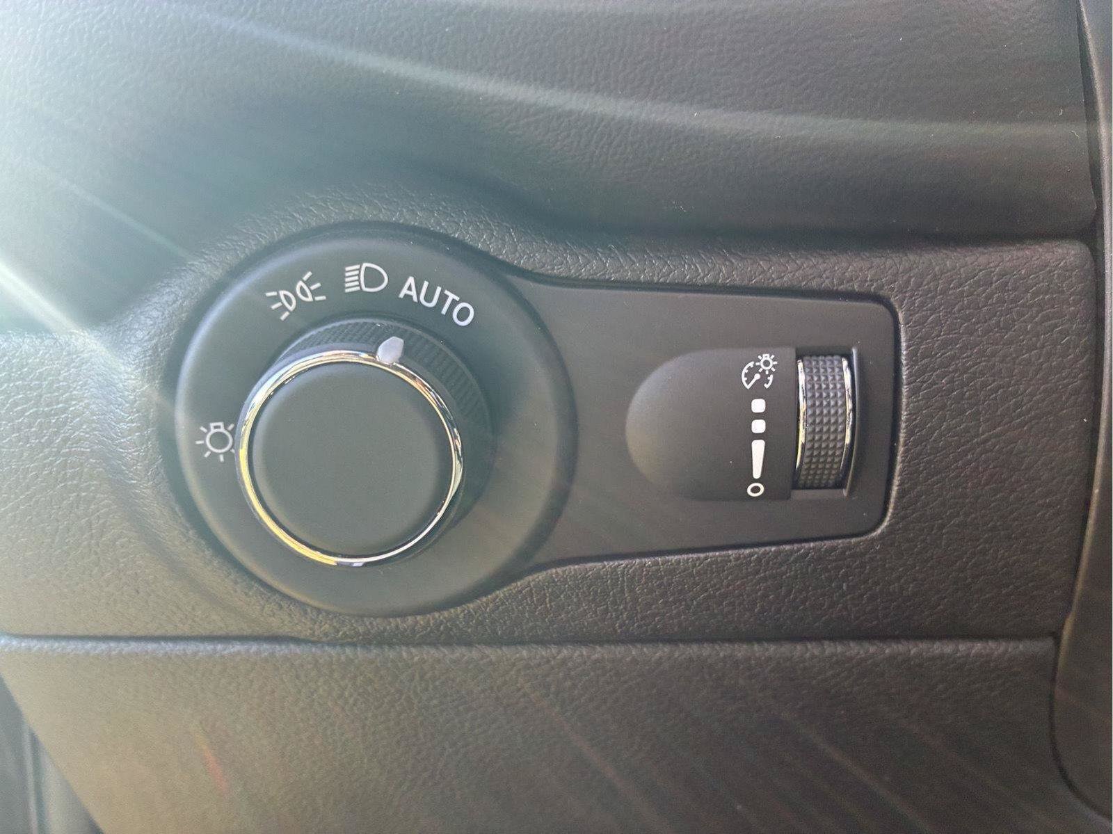 Used 2025 Dodge Durango R/T AWD/4WD image 20