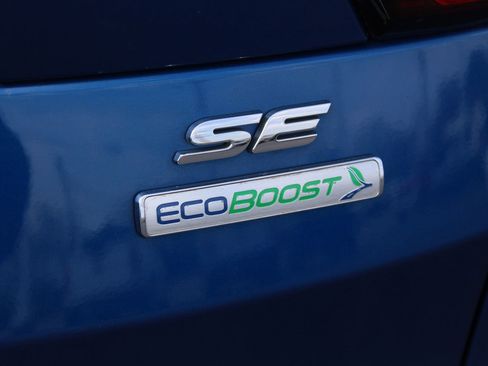 Used 2019 Ford Escape SE image 28