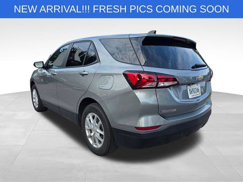 Used 2024 Chevrolet Equinox LS w/ LS Convenience Package FWD image 6