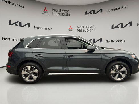 Used 2023 Audi Q5 2.0T Premium AWD/4WD image 8