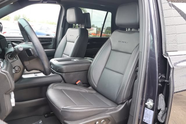 Used 2024 GMC Yukon Denali AWD/4WD image 15