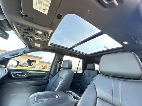 Used 2023 Chevrolet Tahoe RST AWD/4WD image 19