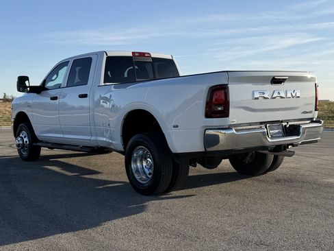 Used 2025 RAM 3500 Tradesman image 29