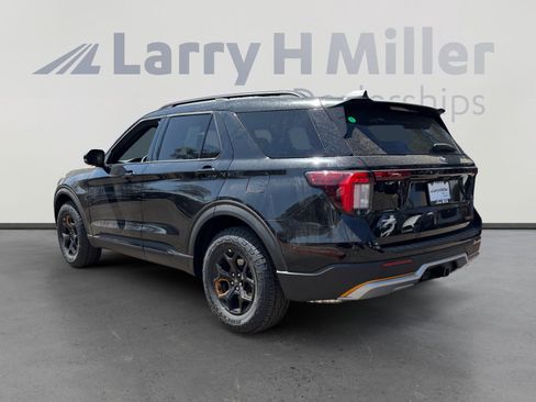 New 2026 Ford Explorer Tremor AWD/4WD image 3