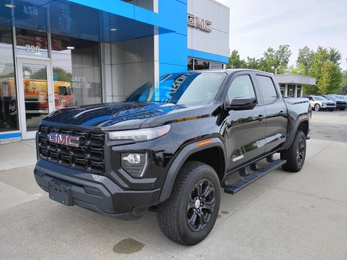 Used 2023 GMC Canyon Elevation AWD/4WD image 13
