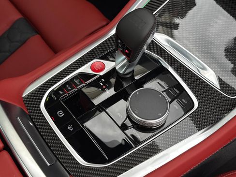 Used 2026 BMW X5 M Competition w/ Executive Package image 37