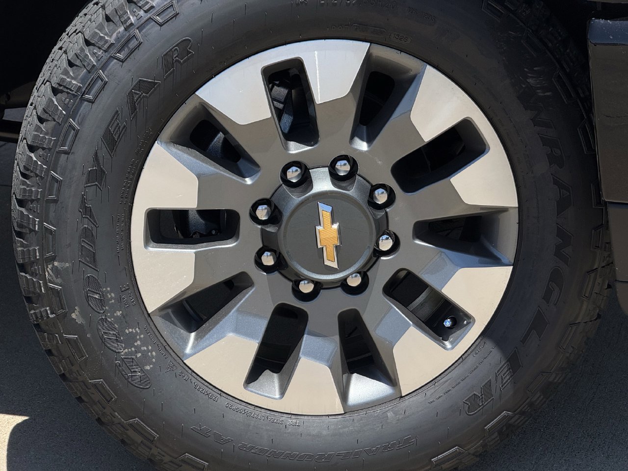 New 2026 Chevrolet Silverado 2500 Custom w/ Custom Value Package AWD/4WD image 9
