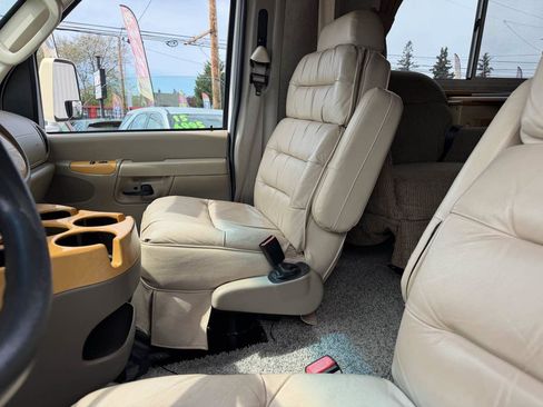 Used 2006 Ford E-450 and Econoline 450 RWD image 29