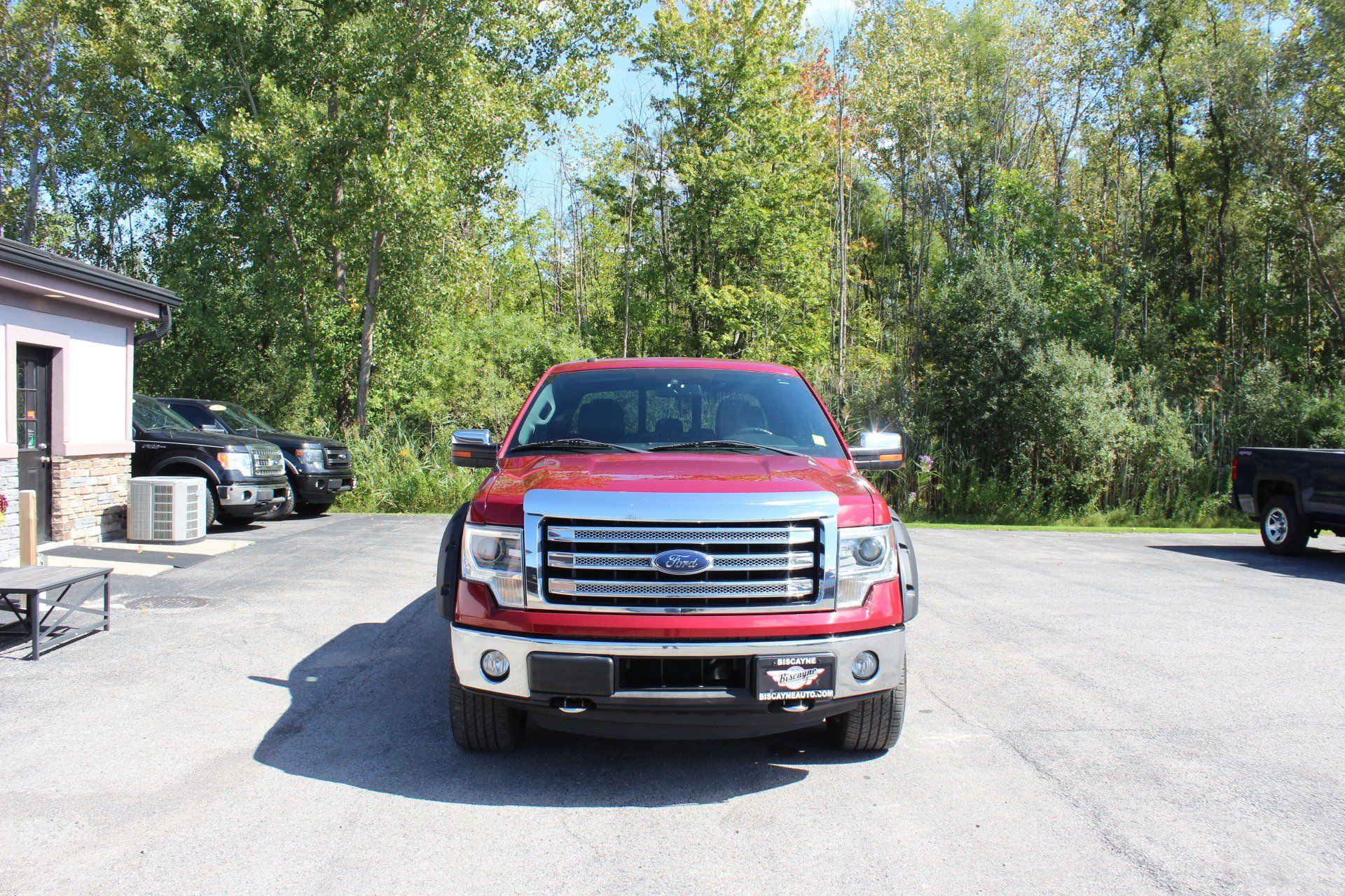 Used 2014 Ford F150 Lariat w/ Equipment Group 502A Luxury AWD/4WD image 13