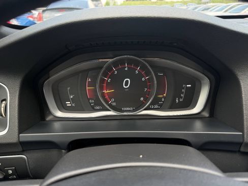 Used 2015 Volvo S60 T5 Platinum w/ 19" Sport Package FWD image 26