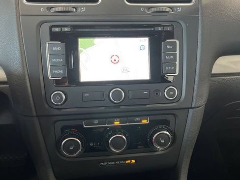 Used 2013 Volkswagen Golf TDI FWD image 40