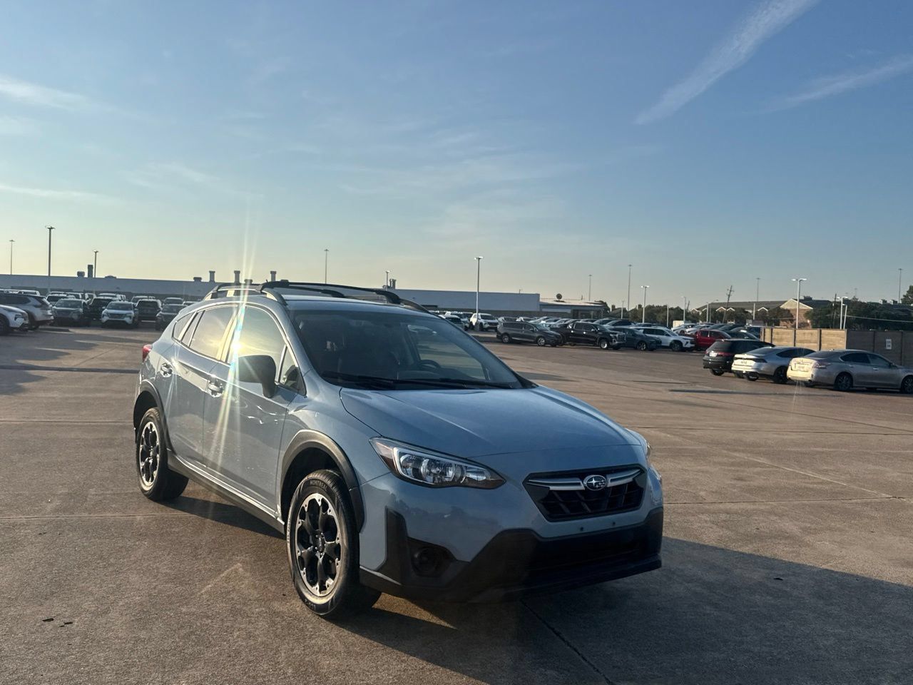 Used 2022 Subaru Crosstrek 2.0i AWD/4WD image 2