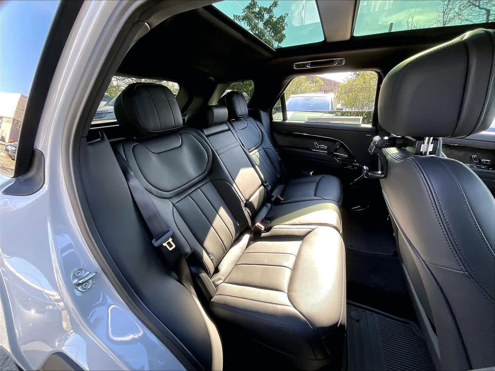 New 2026 Land Rover Range Rover Sport Dynamic SE AWD/4WD image 27