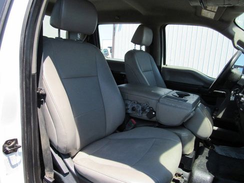 Used 2021 Ford F550 2WD Crew Cab Super Duty image 14