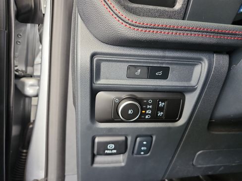 Used 2024 Ford Expedition Max Limited RWD image 13