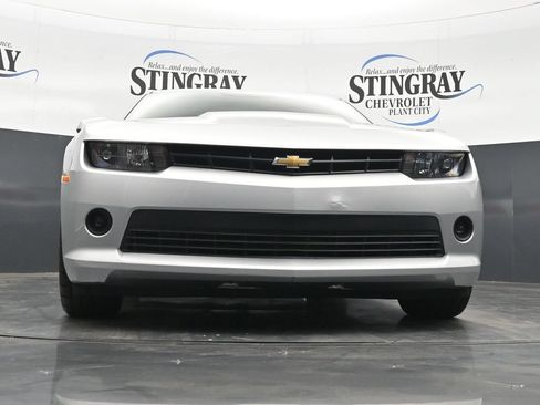Used 2015 Chevrolet Camaro LT RWD image 27