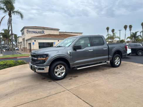Used 2025 Ford F150 XLT w/ Equipment Group 301A Standard AWD/4WD image 1