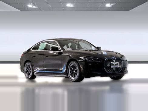 Used 2023 BMW i4 eDrive35 w/ Premium Package RWD image 6