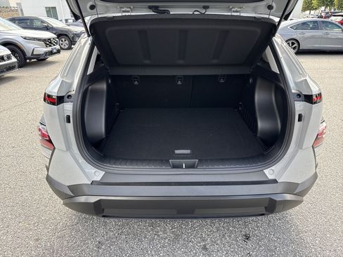 Used 2026 Hyundai Kona SEL Sport FWD image 32