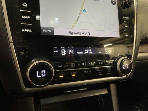Used 2019 Subaru Outback 3.6R Limited image 23