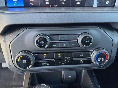 New 2025 Ford Bronco Base w/ Sasquatch Package image 7