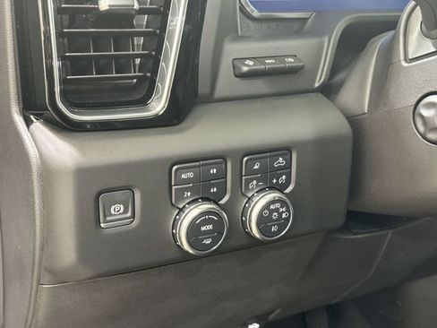 Used 2024 GMC Sierra 1500 Denali w/ Denali Reserve Package AWD/4WD image 36