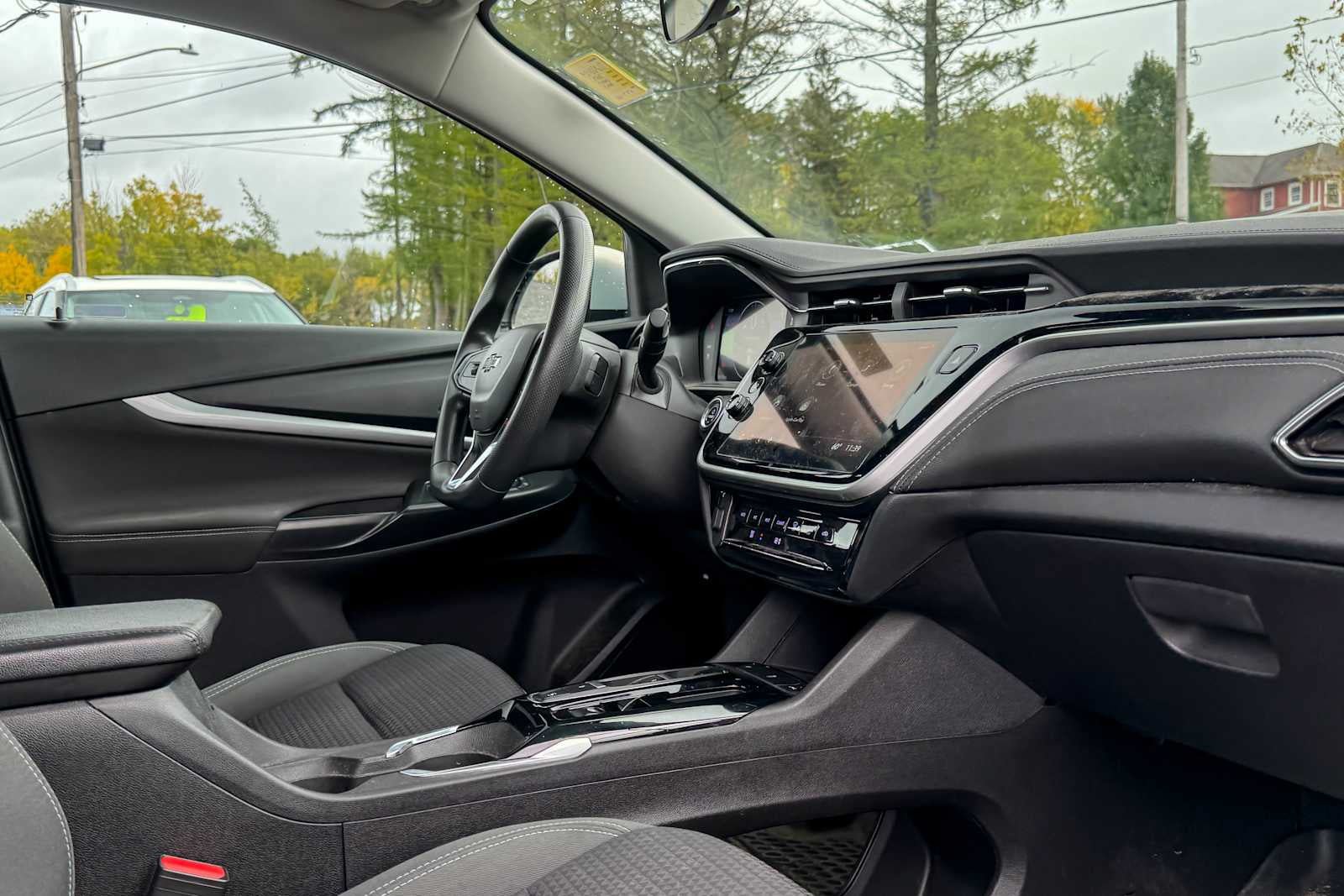 Used 2023 Chevrolet Bolt EUV LT w/ Driver Confidence Package FWD image 11