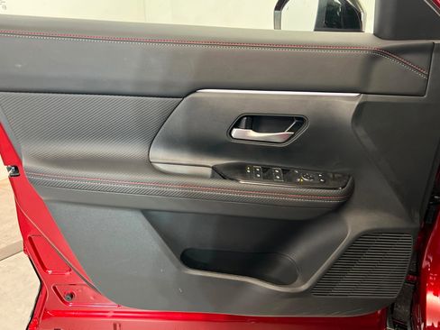 New 2026 Nissan Kicks SR w/ Cold Weather Package image 14