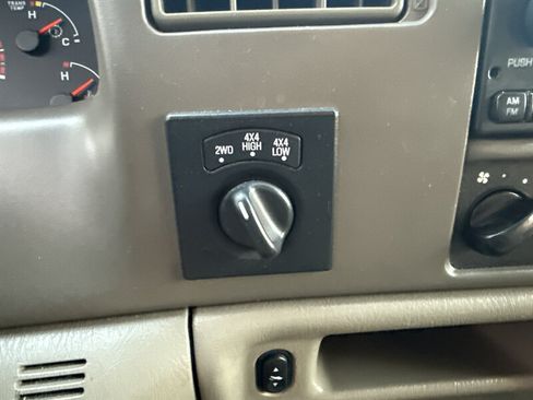 Used 2004 Ford F350 XLT AWD/4WD image 33