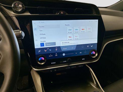 Used 2023 Lexus RZ 450e Premium w/ Technology Package AWD/4WD image 26