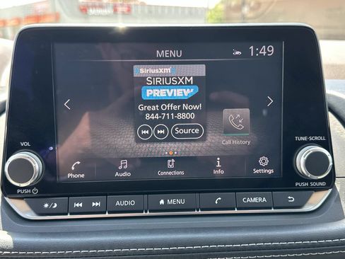 Used 2021 Nissan Rogue SV FWD image 17