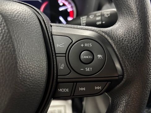 Used 2025 Toyota RAV4 LE AWD/4WD image 19