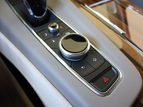 Certified 2023 Cadillac Escalade Premium Luxury Platinum RWD image 29