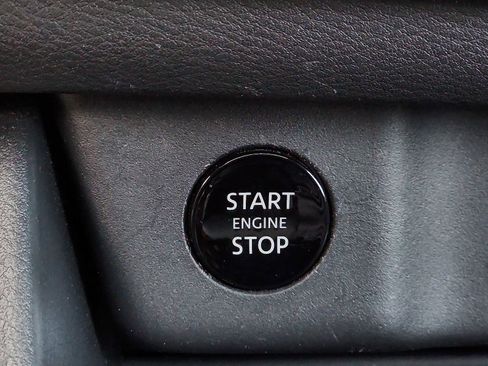 Certified 2024 Nissan Rogue SV w/ SV Premium Package image 23