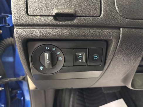 Used 2012 Ford Fusion SE image 16