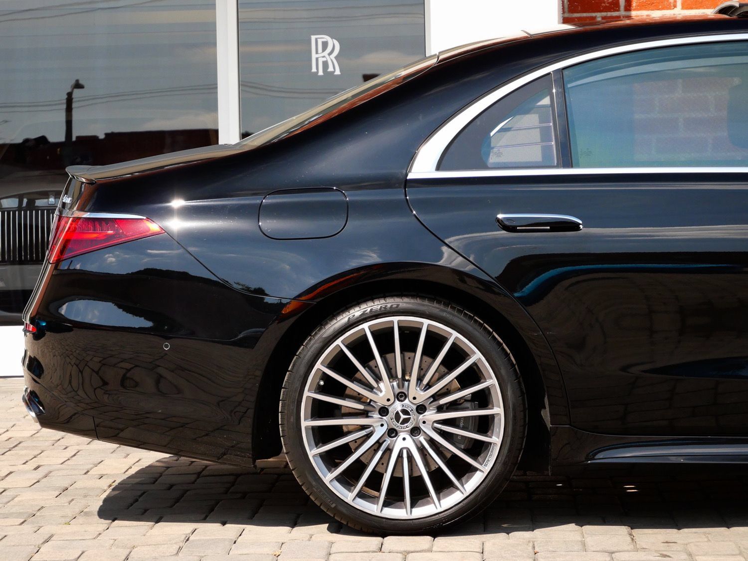 Used 2022 Mercedes-Benz S 580 4MATIC Sedan image 5