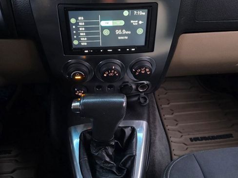 Used 2006 HUMMER H3 AWD/4WD image 19