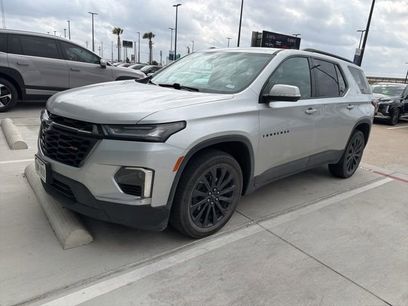 Used 2022 Chevrolet Traverse RS