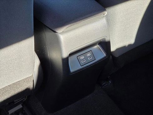 Used 2024 Toyota Corolla LE image 17