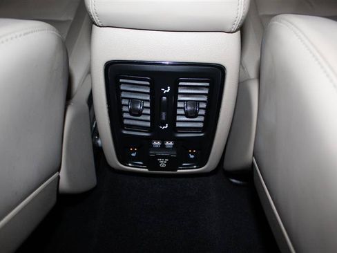 Used 2014 Jeep Grand Cherokee Limited AWD/4WD image 22