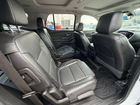 Used 2019 Chevrolet Traverse Premier w/ LPO, Floor Liner Package AWD/4WD image 13