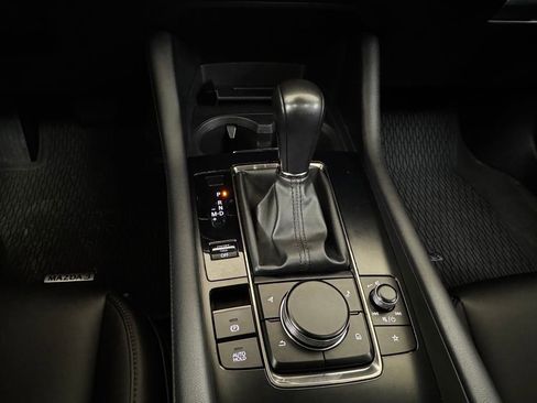 Used 2022 MAZDA MAZDA3 s image 22