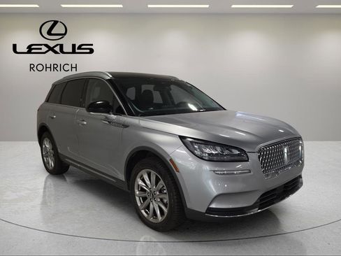 Used 2022 Lincoln Corsair Standard w/ Premium Package image 3