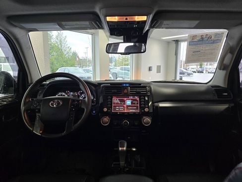 Used 2022 Toyota 4Runner TRD Off-Road Premium image 24
